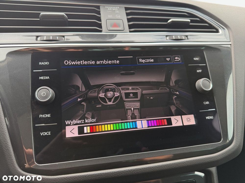 Volkswagen Tiguan 2.0 TSI 4Mot Elegance DSG - 29