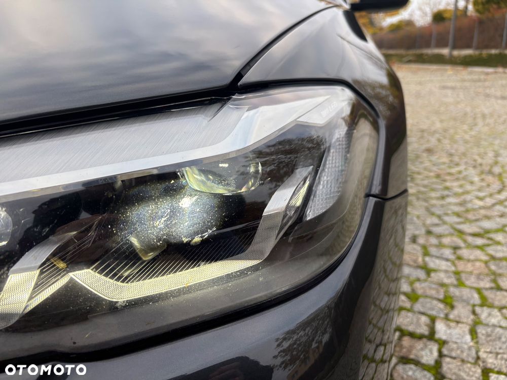 BMW Seria 5 520d mHEV - 6