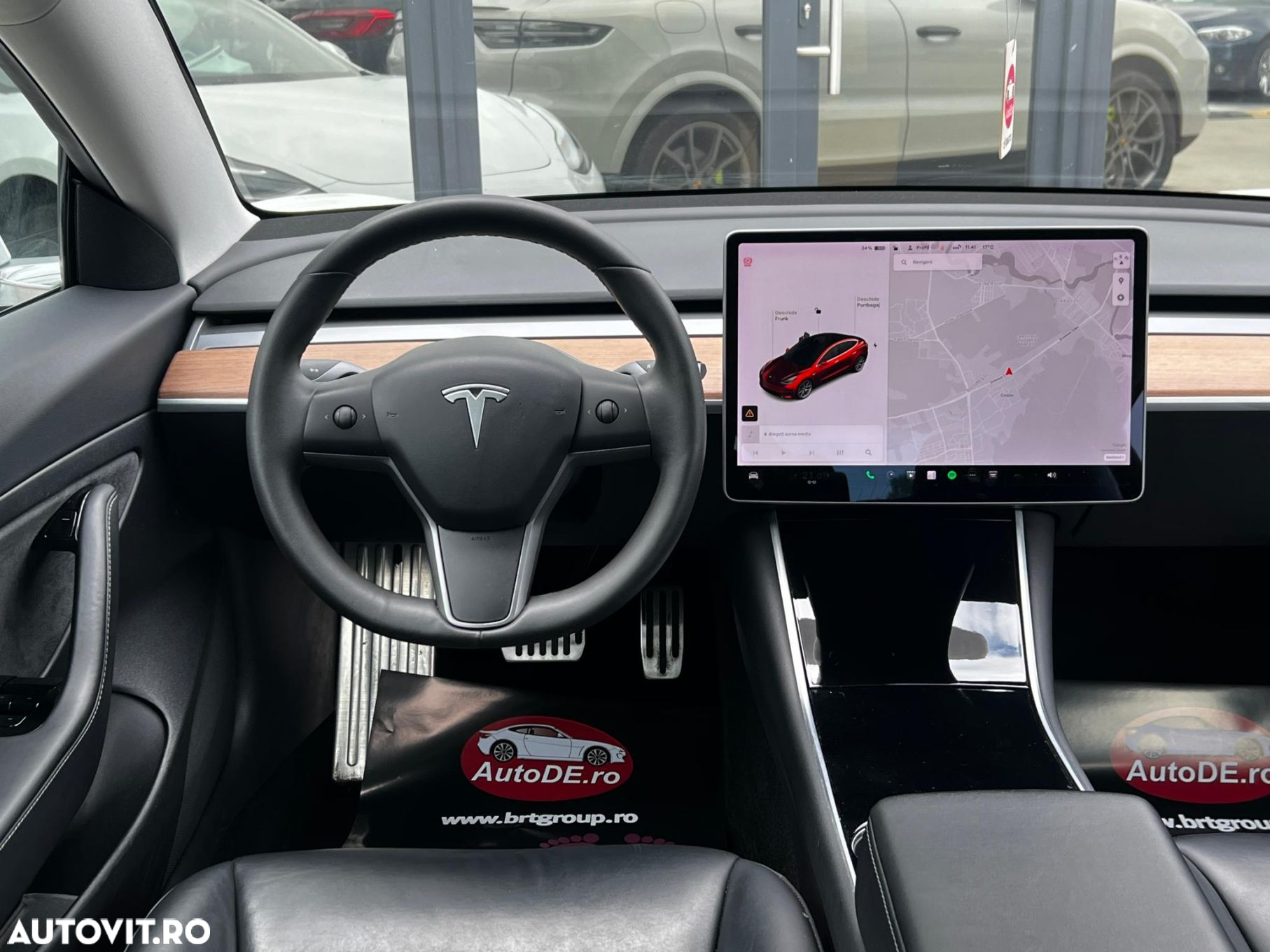 Tesla Model 3 - 8