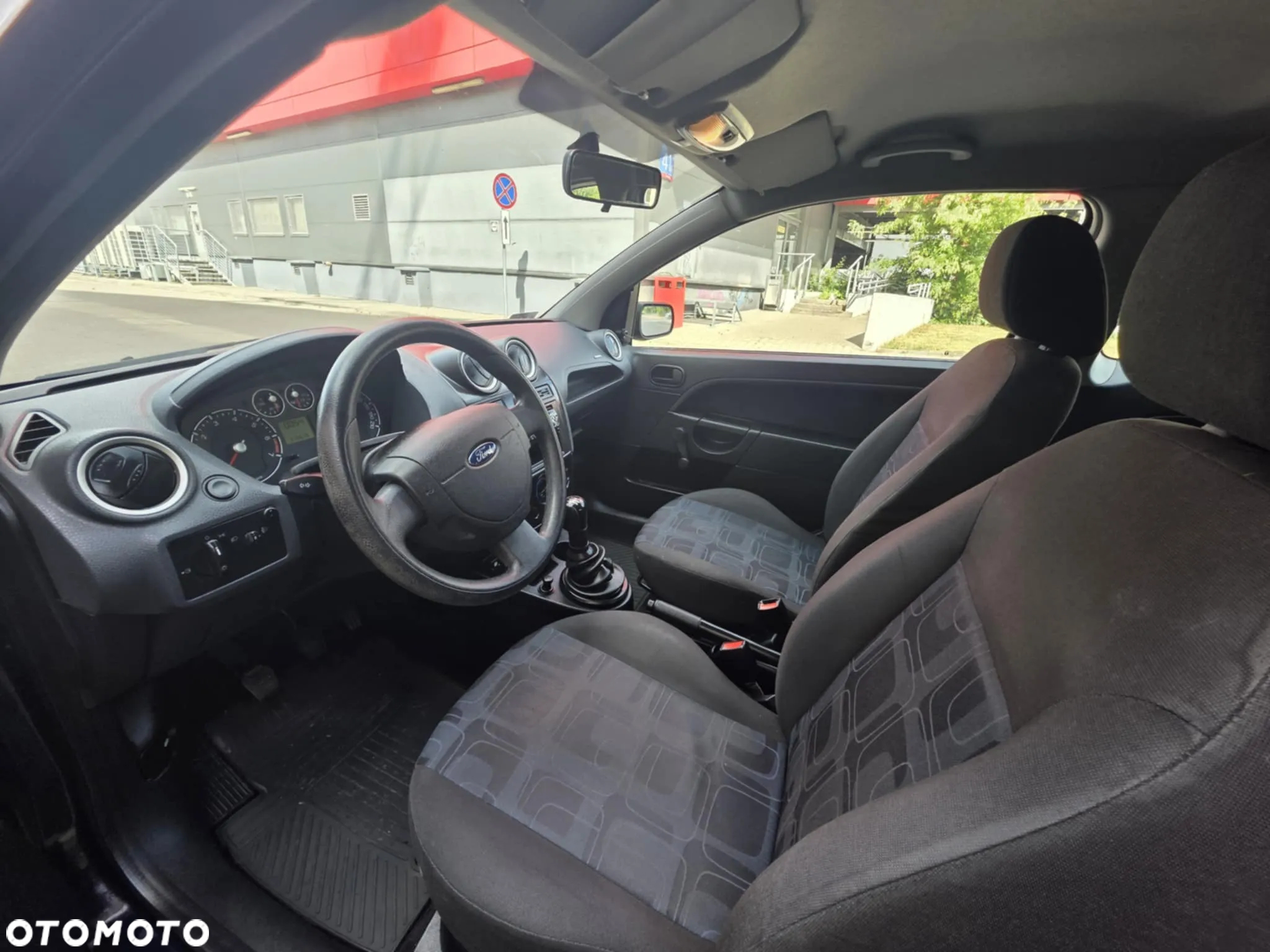 Ford Fiesta 1.3 - 6