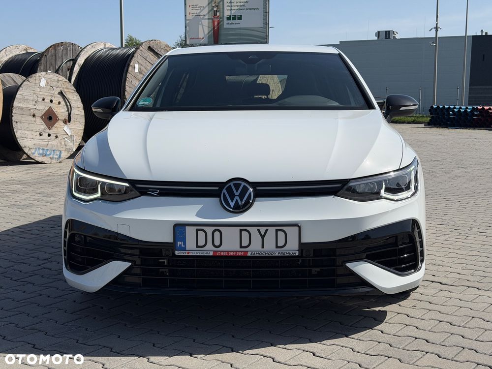 Volkswagen Golf - 11