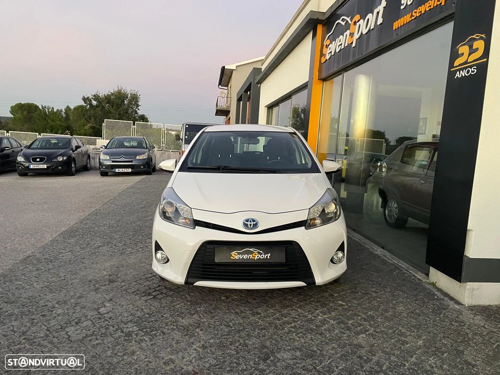 Toyota Yaris 1.5 HSD Active - 3
