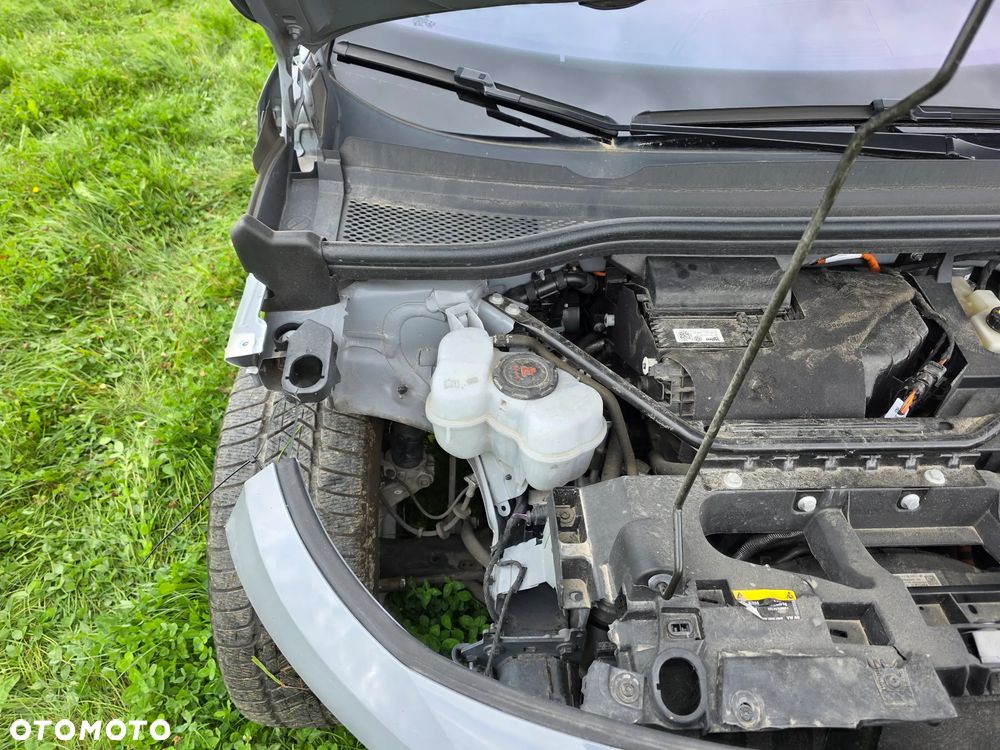 Volkswagen ID.4 - 12