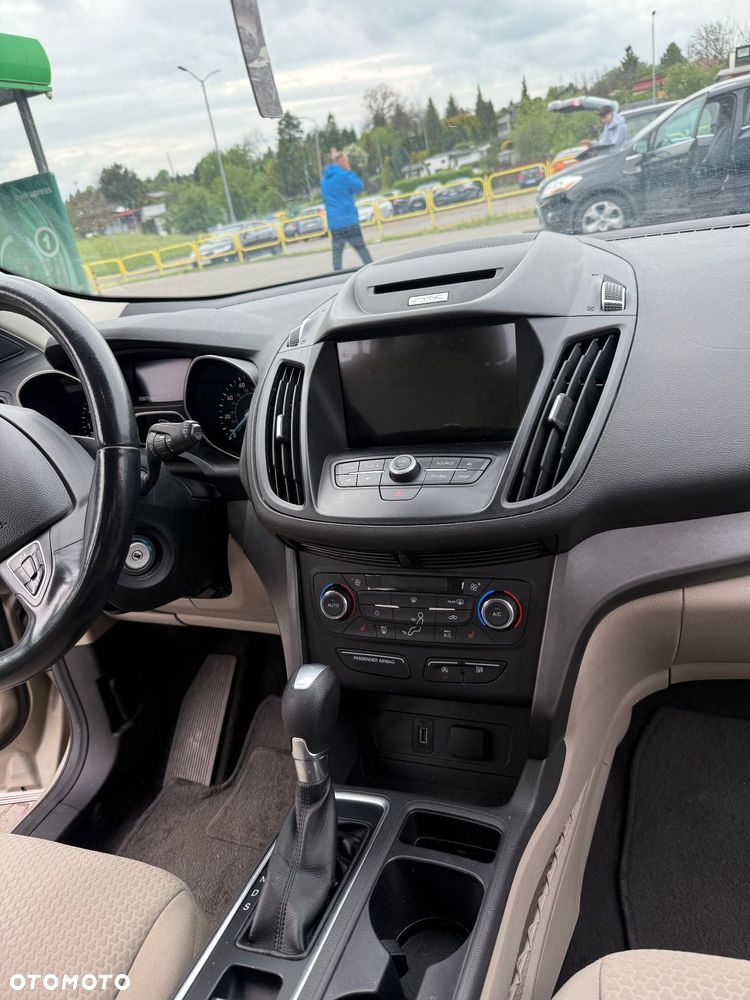 Ford Escape 1.5 EcoBoost AWD SE - 3
