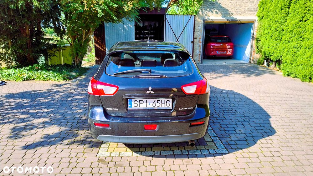 Mitsubishi Lancer - 3