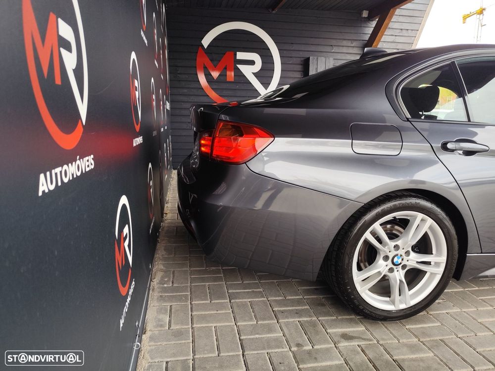 BMW 325 d Pack M - 33