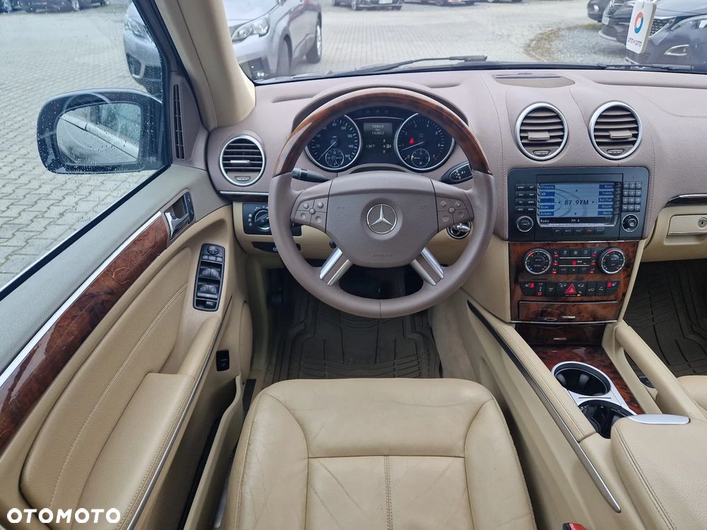 Mercedes-Benz GL - 35