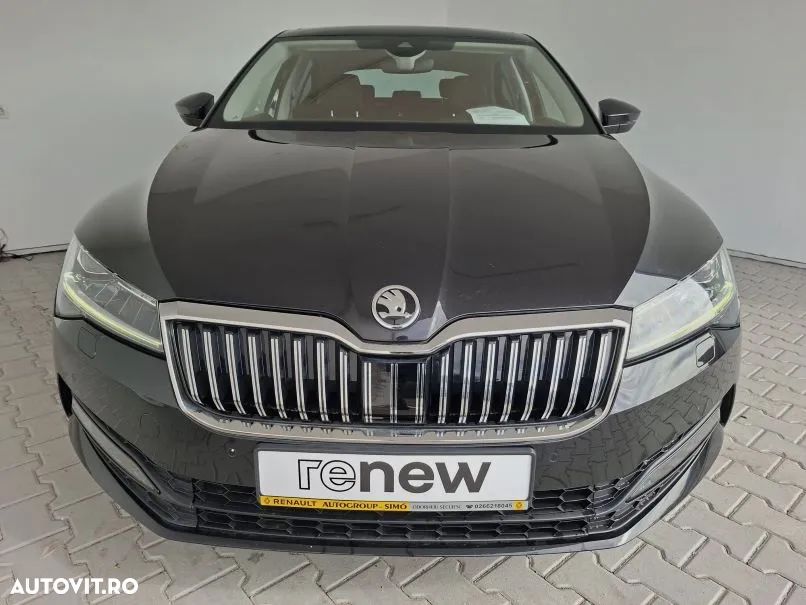 Skoda Superb 2.0 TDI DSG Ambition - 17
