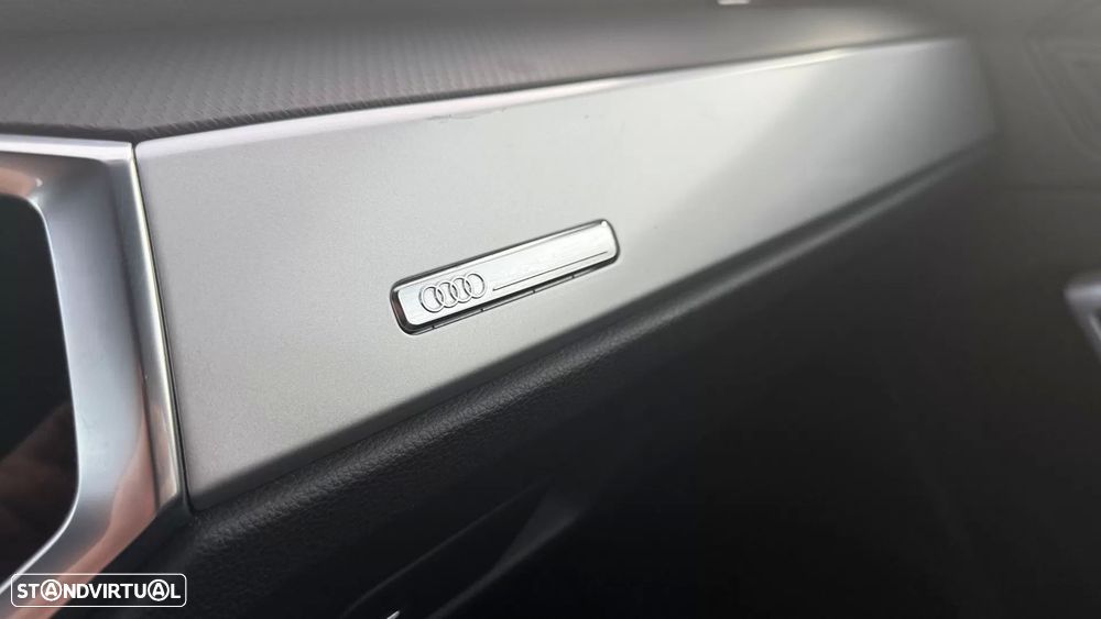Audi Q3 45 TFSIe S tronic - 49