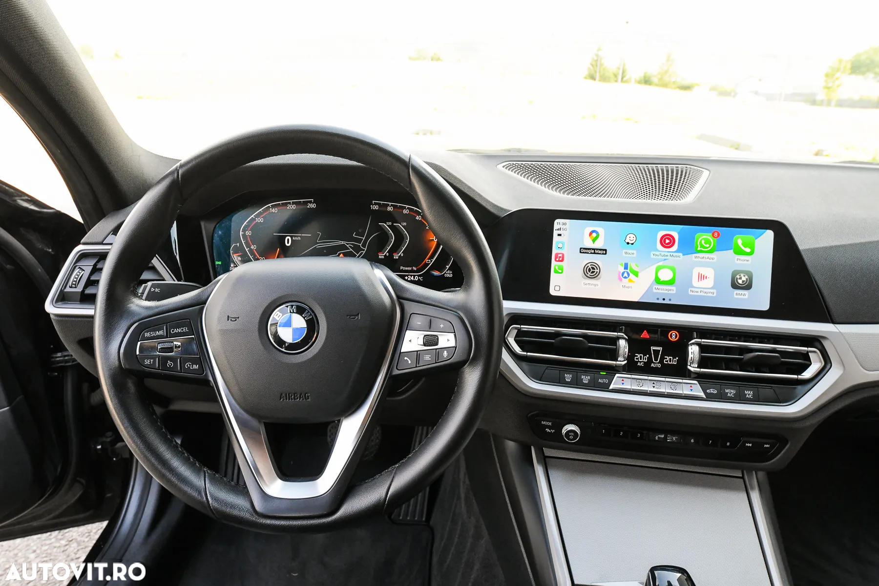 BMW Seria 3 318d Touring Aut. - 13