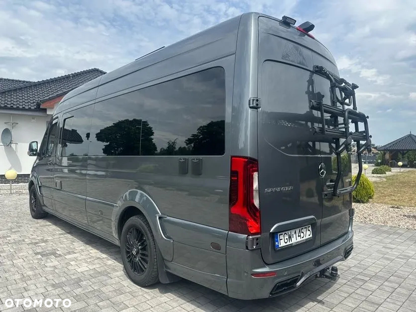 Mercedes-Benz Sprinter 907 - 3