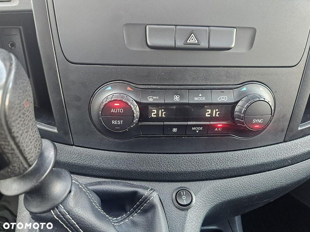 Mercedes-Benz Vito - 15