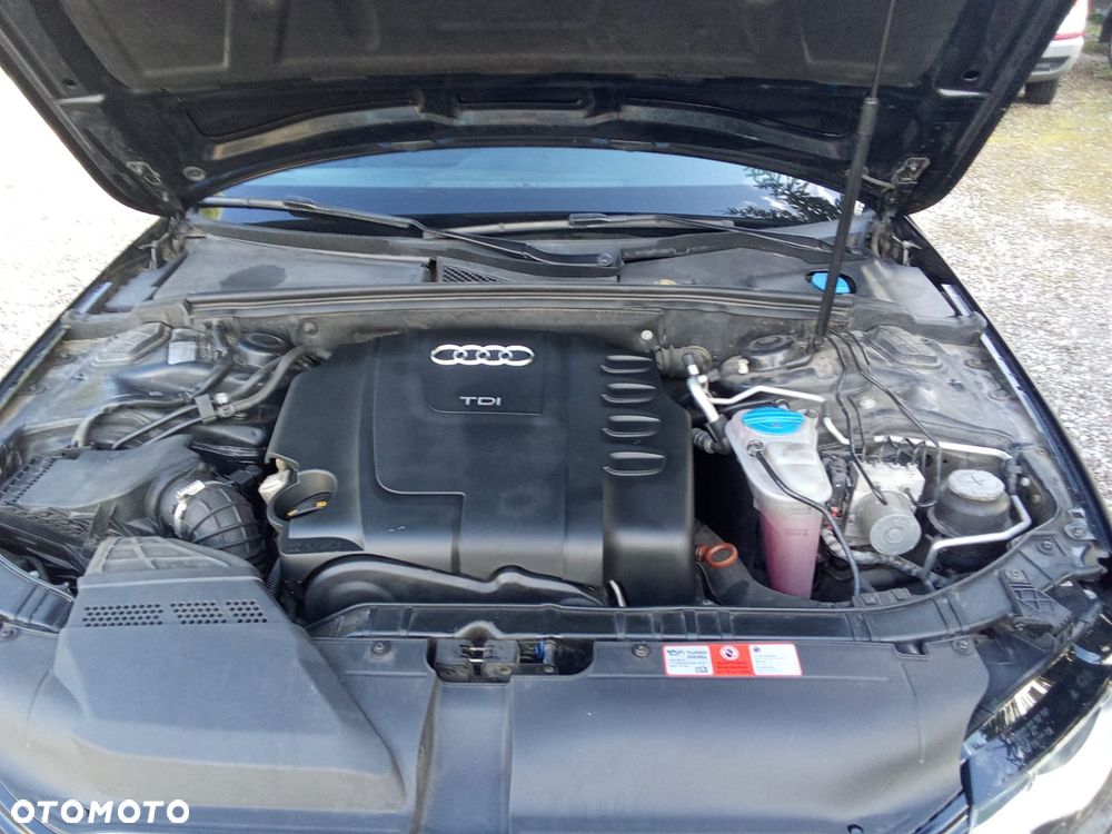 Audi A4 Limousine - 10