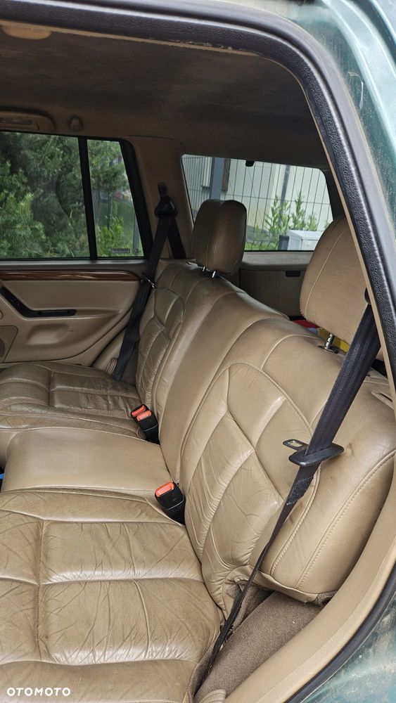 Jeep Grand Cherokee 4.0 Laredo - 11