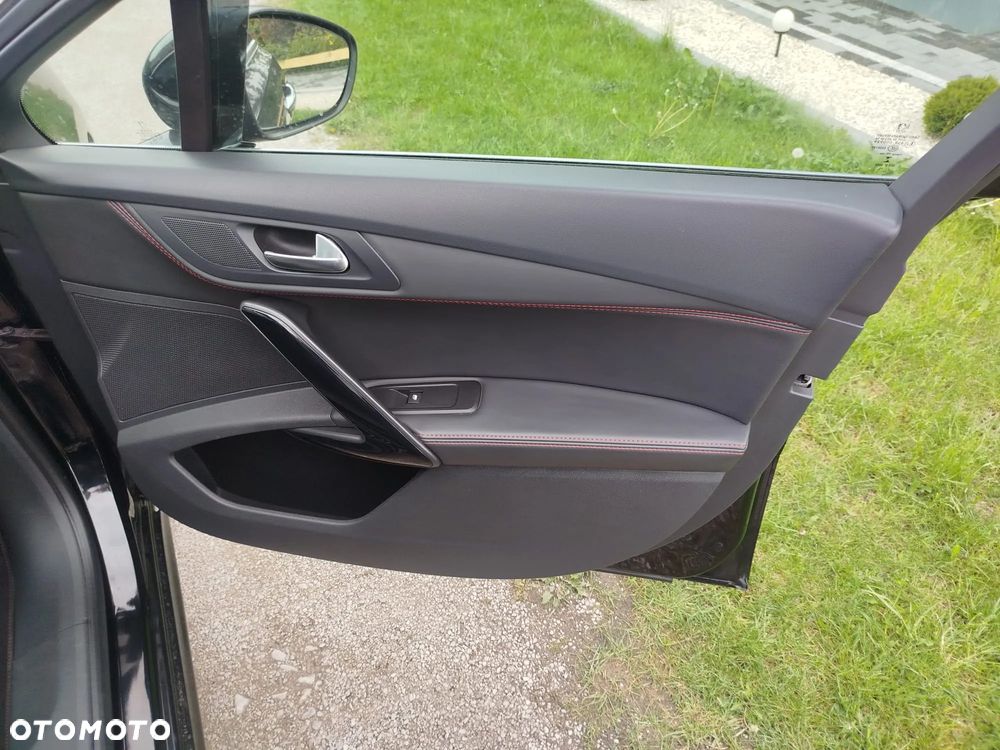 Peugeot 508 BlueHDi 180 EAT6 Stop&Start GT - 23