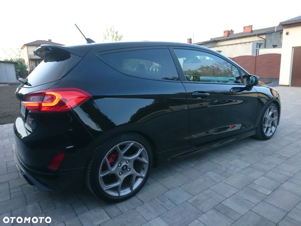 Ford Fiesta 1.5 EcoBoost ST Edition ASS - 16