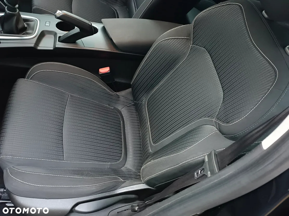 Renault Megane 1.5 dCi Intens - 9