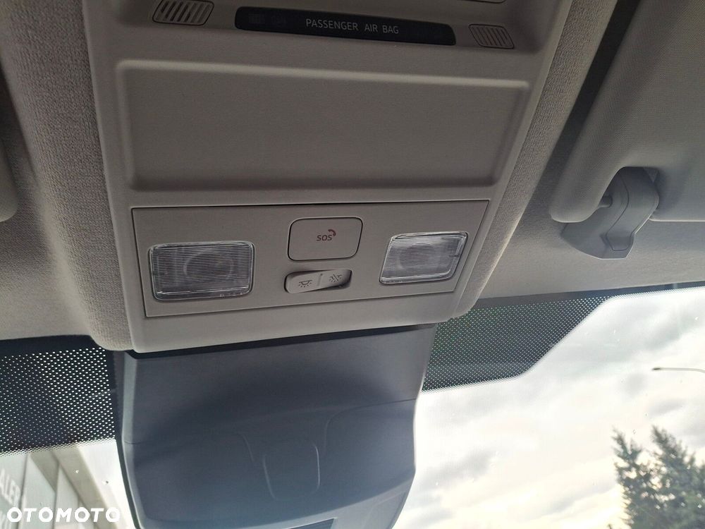 Volkswagen Transporter Furgon 2.0 TDI 150 KM automat - 22