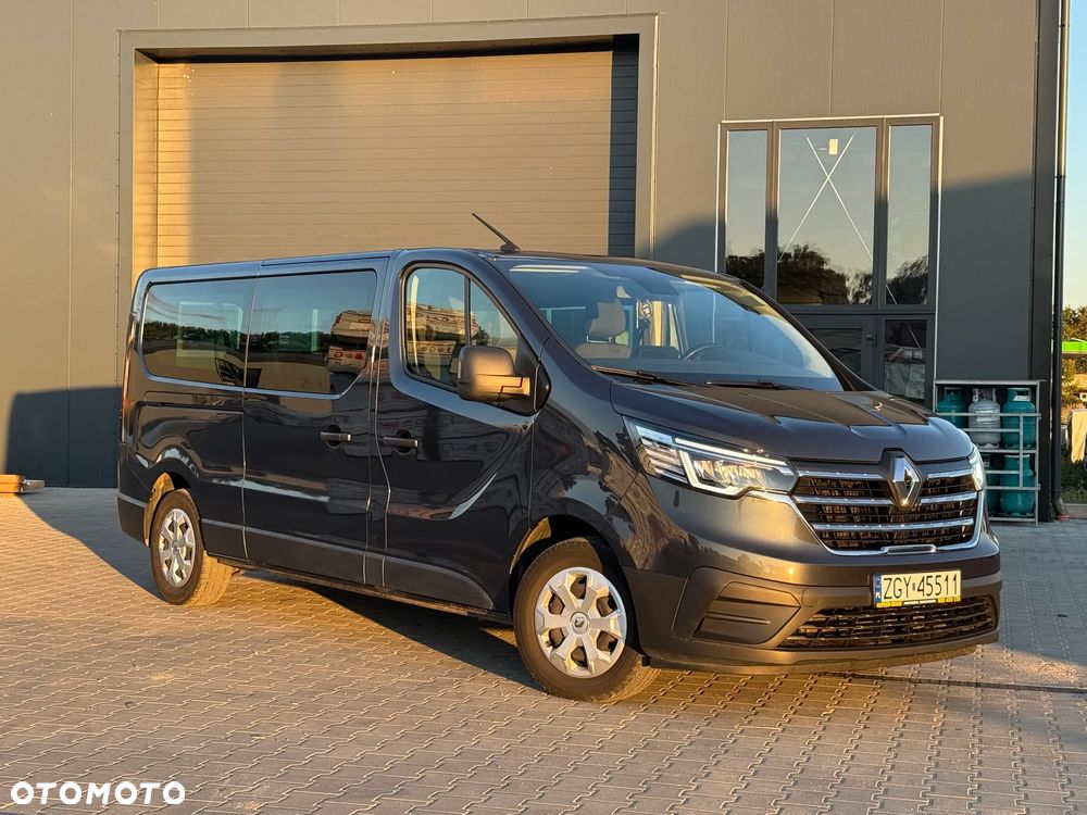 Renault Trafic SpaceClass 2.0 dCi Escapade - 1