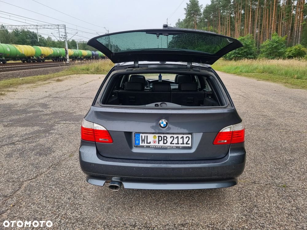 BMW Seria 5 520d Special Edition - 36