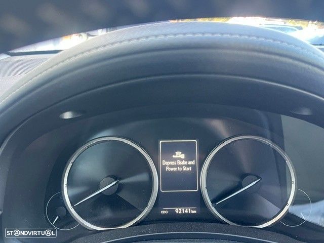 Lexus NX 300h Executive+ - 19