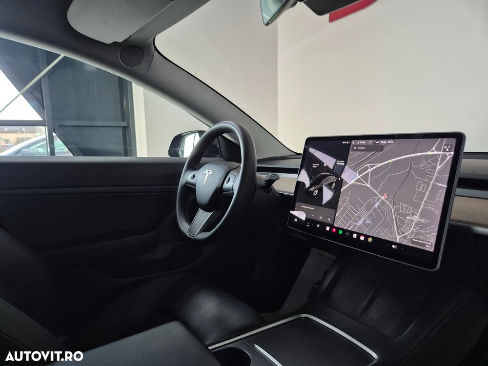 Tesla Model 3 Standard Reichweite Plus Hinterradantrieb - 8