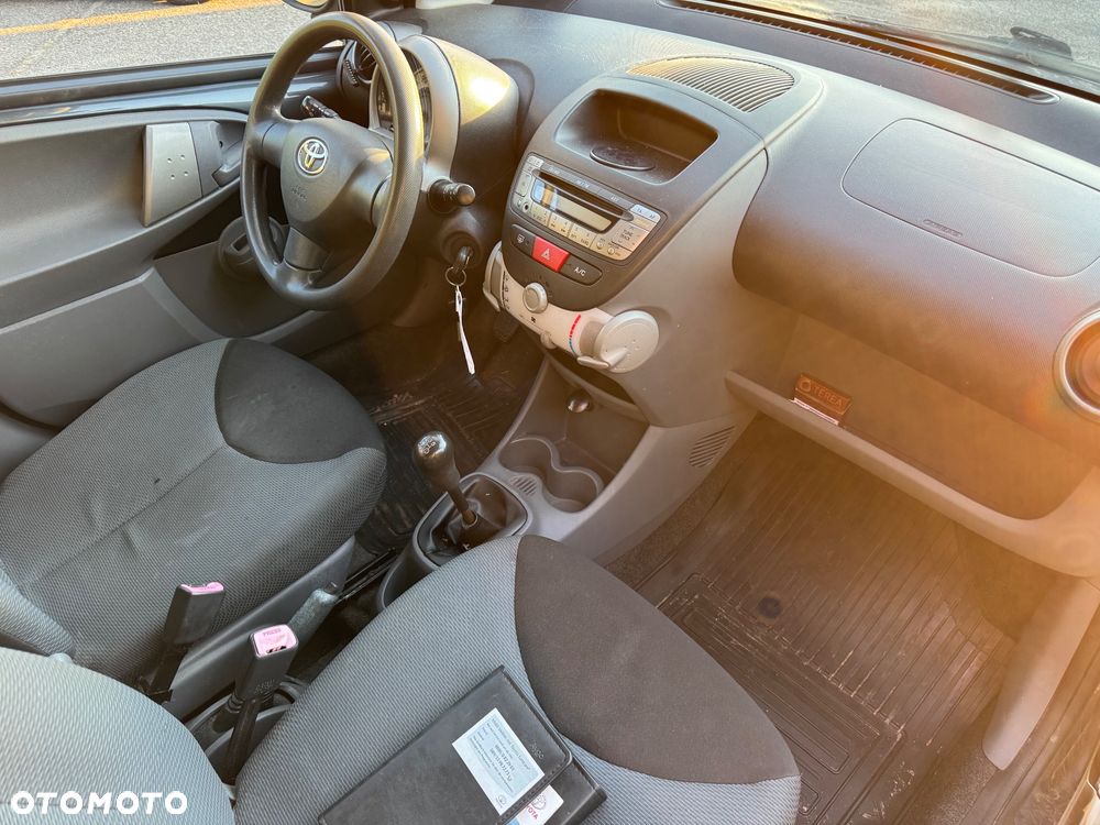 Toyota Aygo Black - 7