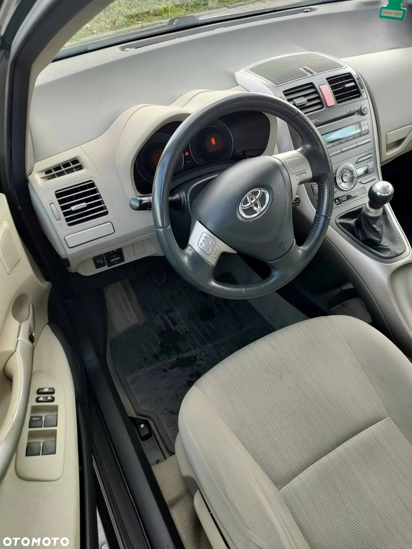 Toyota Auris 1.6 VVT-i Sol - 12