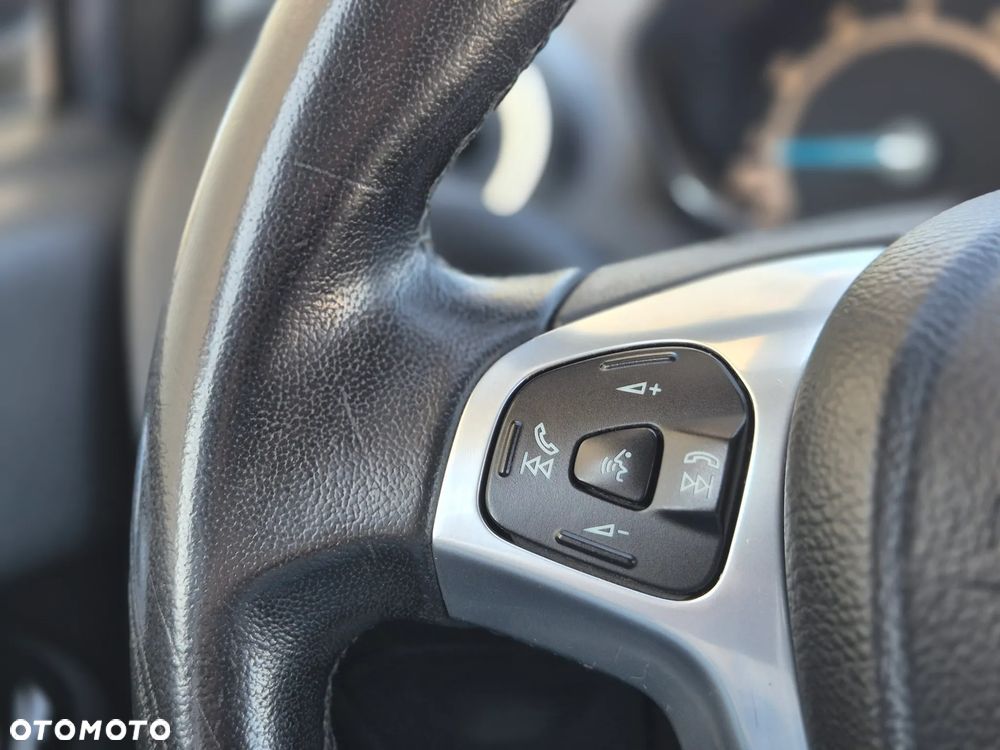 Ford Fiesta 1.0 EcoBoost STart-Stop Titanium - 20