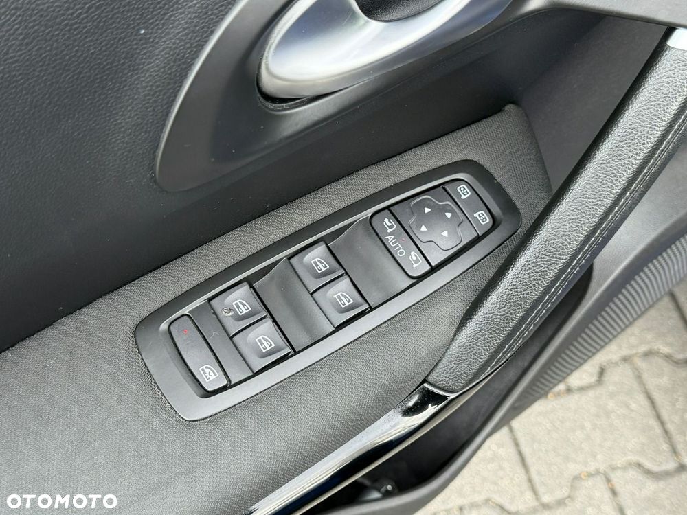 Renault Kadjar - 11