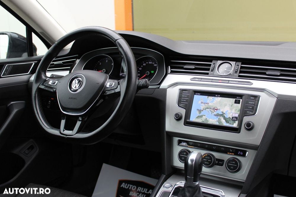 Volkswagen Passat - 14