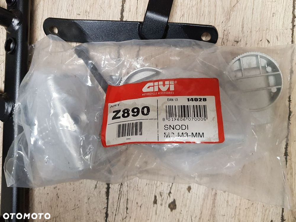 Mocowanie Givi Wingrack Suzuki Bandit GSF 1200 96r - 2