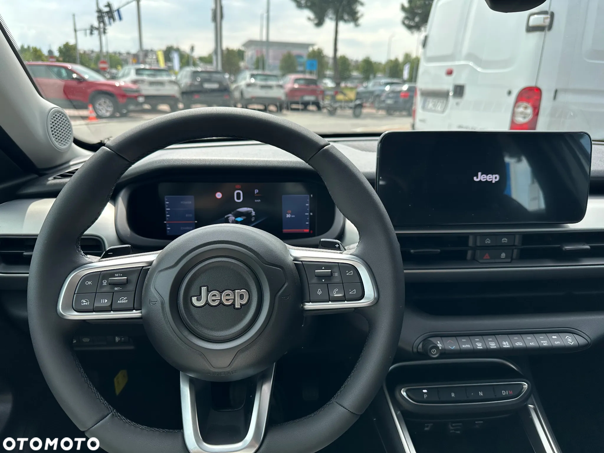 Jeep Avenger 1.2 T3 mHEV Altitude FWD eDCT6 - 9