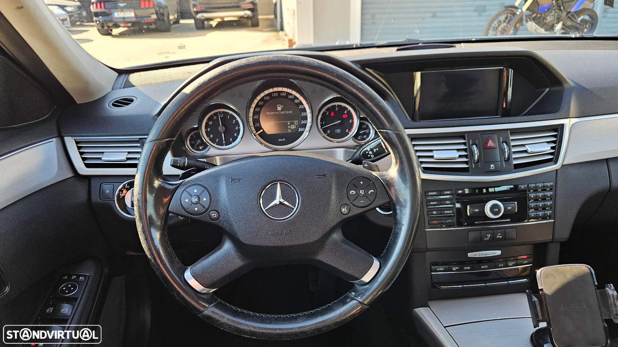 Mercedes-Benz E 350 CDi Avantgarde BlueEfficiency - 15