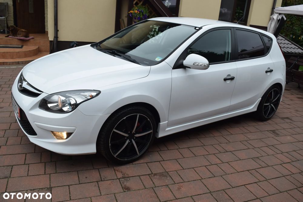 Hyundai i30 1.4 Classic + EU5 - 8