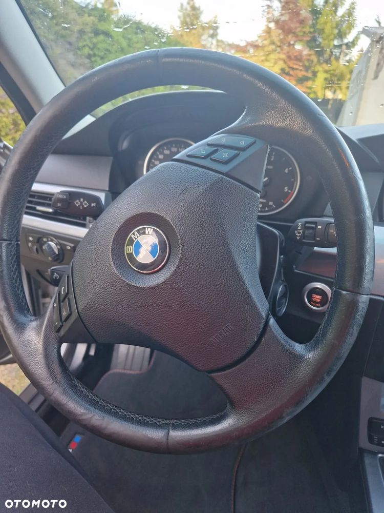BMW Seria 5 530d Touring - 14