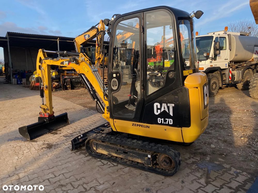 Caterpillar CAT 301.7D, 2250 MTH, Z NIEMIEC, DŁUŻSZY ZASIĘG, ROZSUWANE PODWOZIE, SUPER STAN - 3
