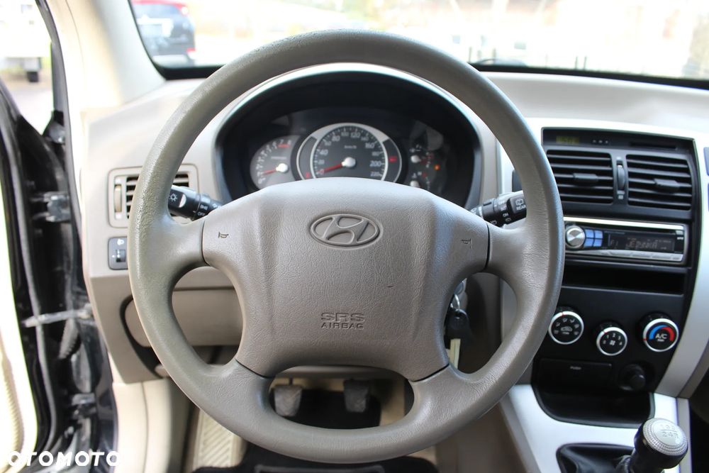 Hyundai Tucson 2.0 4WD GLS - 20
