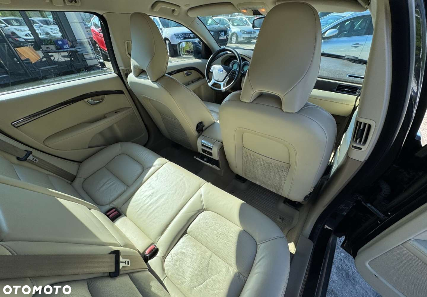 Volvo XC 70 2.4D AWD Kinetic - 28