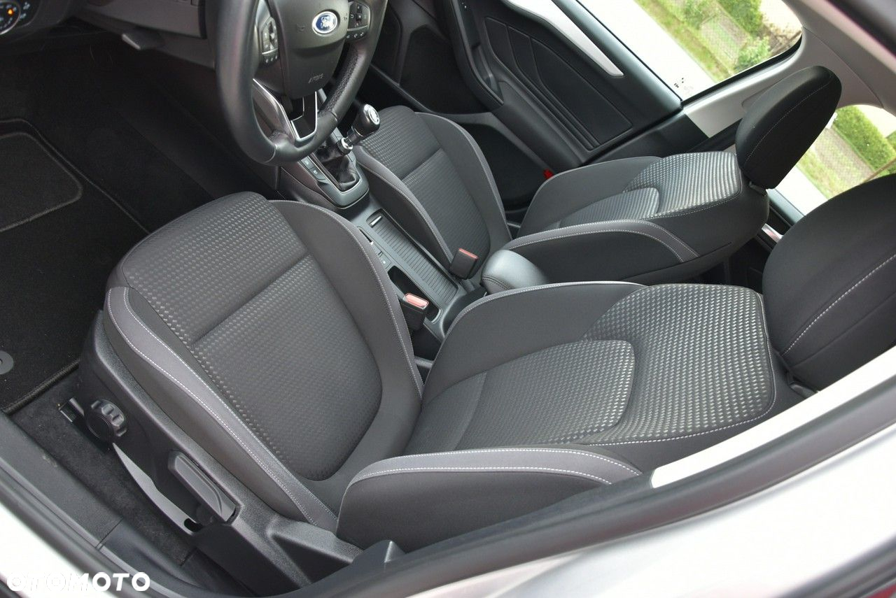 Ford Focus - 29