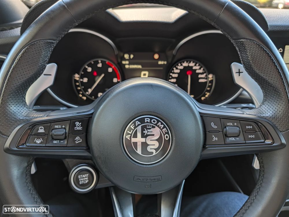 Alfa Romeo Stelvio 2.2 D Sprint AT8 - 19