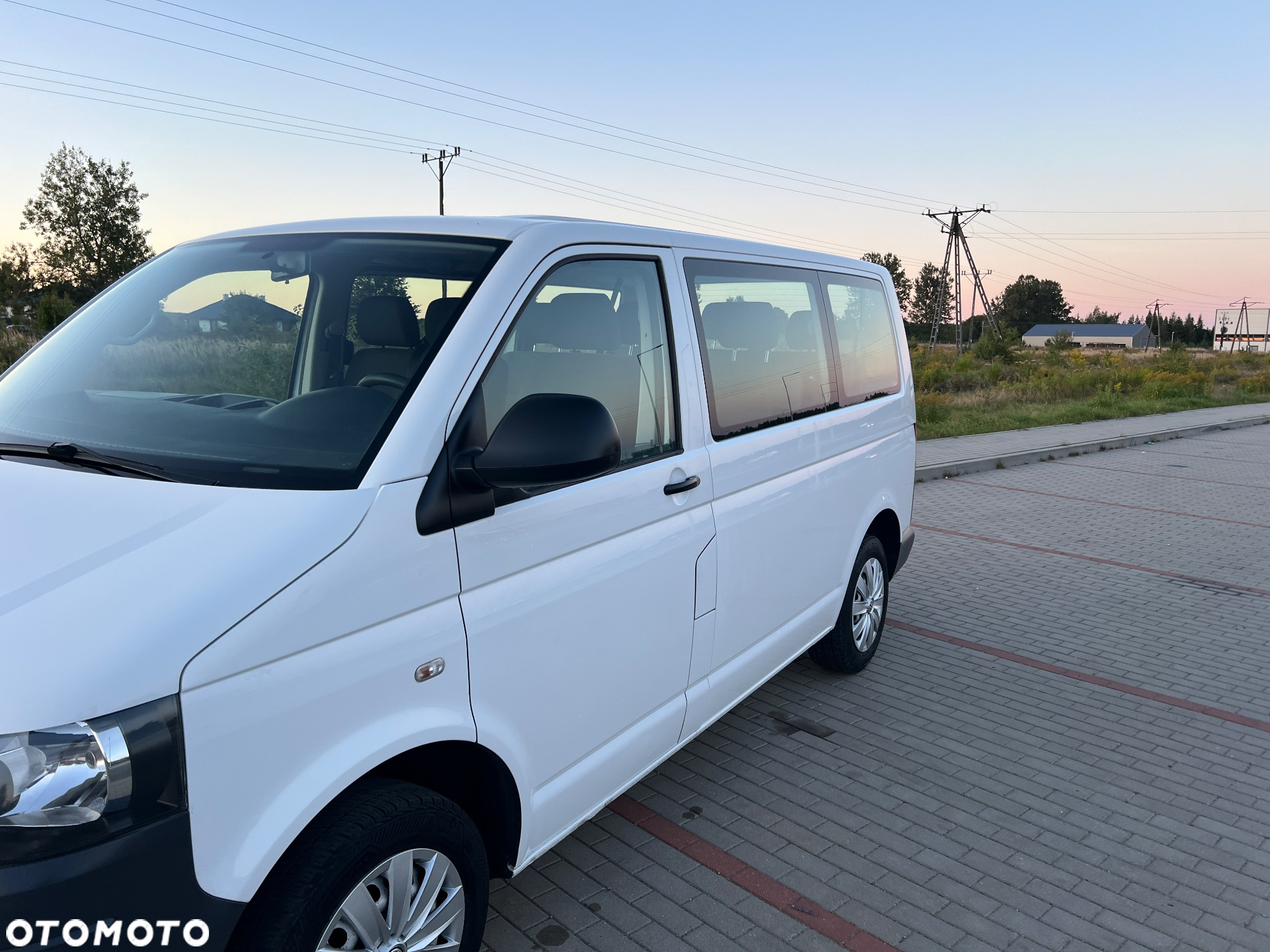 Volkswagen Transporter T5 TDI L1H1 - 16