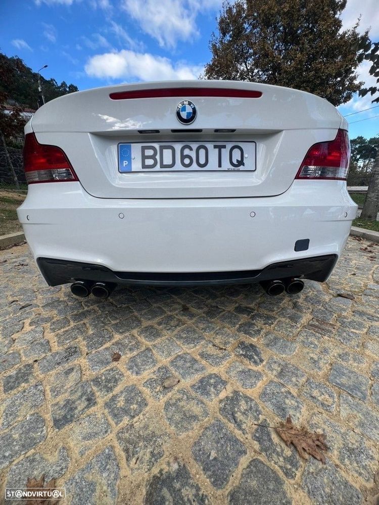 BMW 118 d Pack M - 4