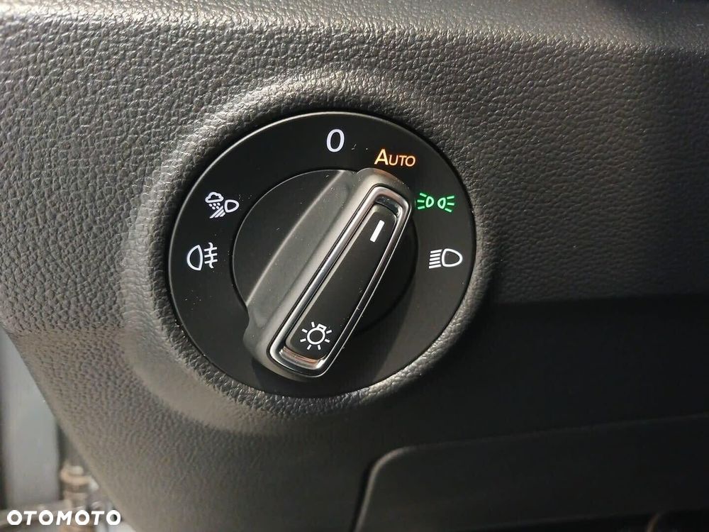 Volkswagen T-Roc 1.5 TSI Style DSG - 29