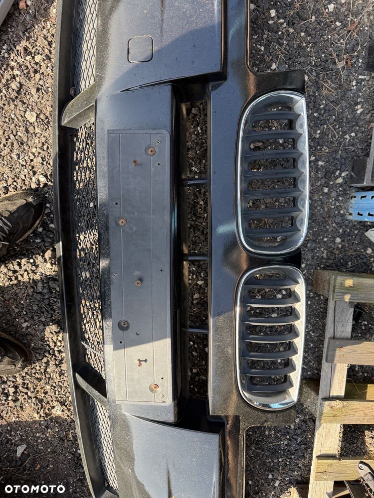 Zderzak przód przedni bmw x3 e83 czarny przedlift - 4