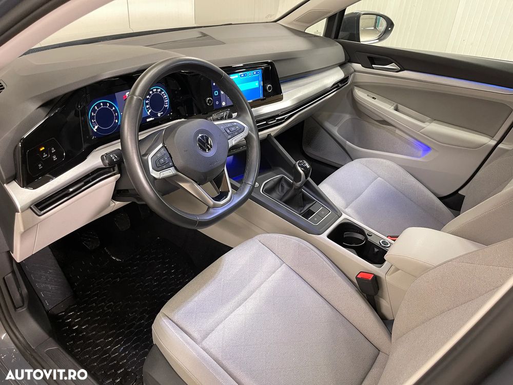 Volkswagen Golf 1.5 TSI ACT Life - 5