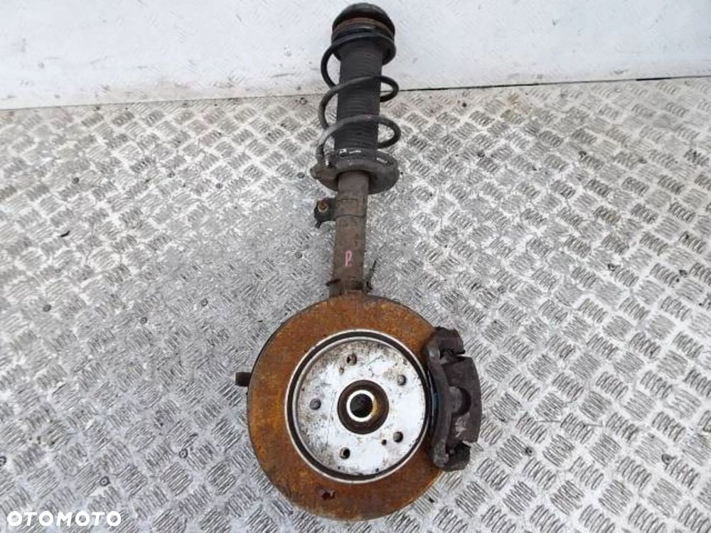 kolumna + zwrotnica suzuki swift mk7 sport prawa - 1