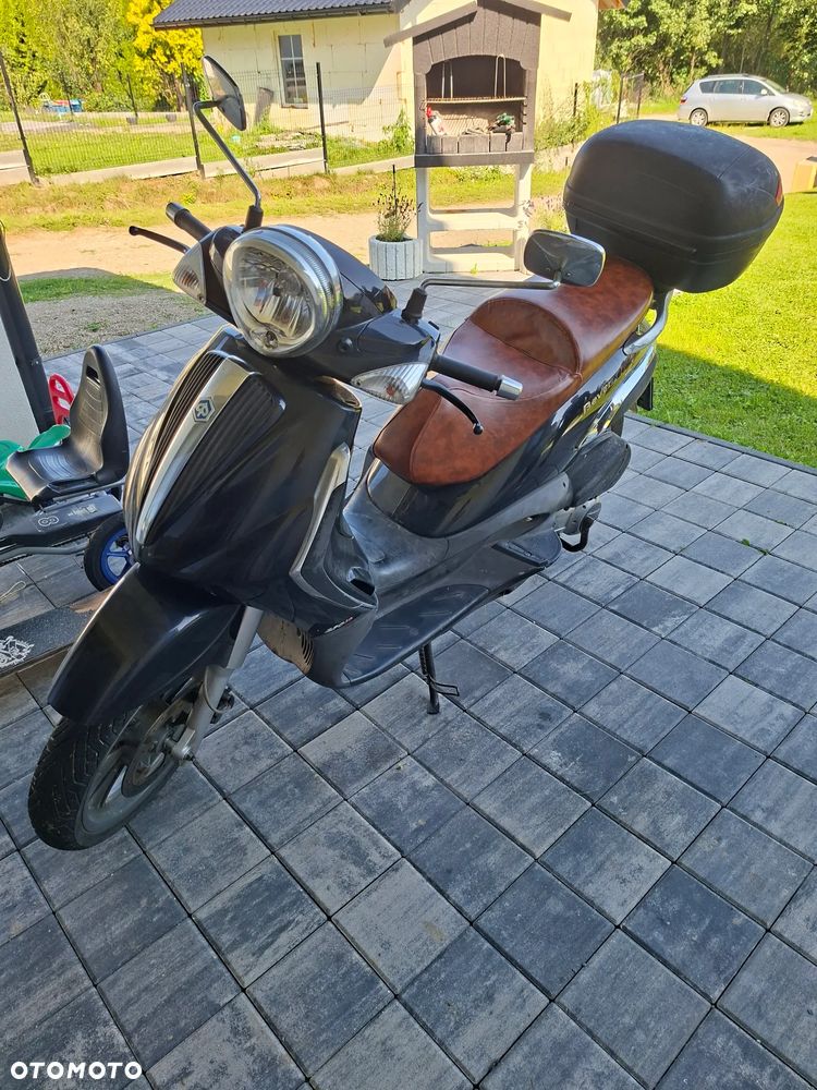 Piaggio Beverly - 4