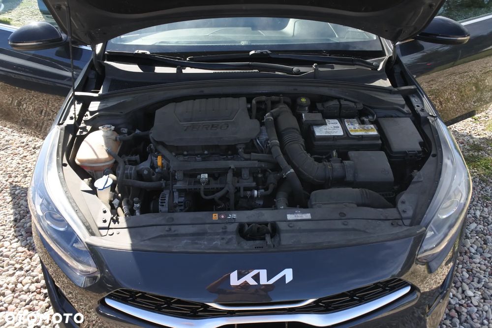 Kia ProCeed 1.5 T-GDI DCT7 OPF GT LINE - 40