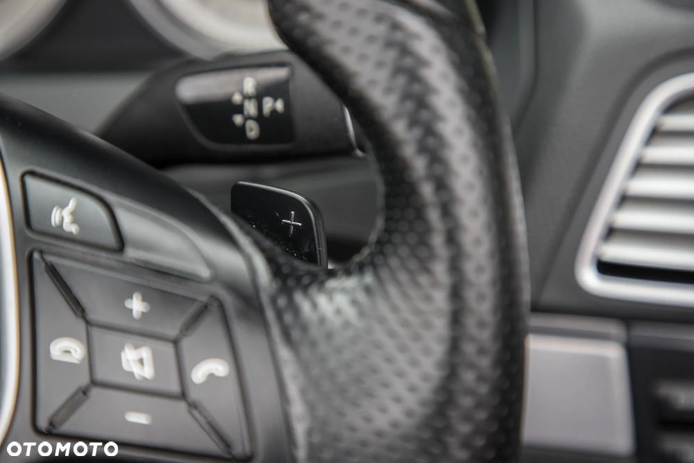 Mercedes-Benz Klasa E - 21